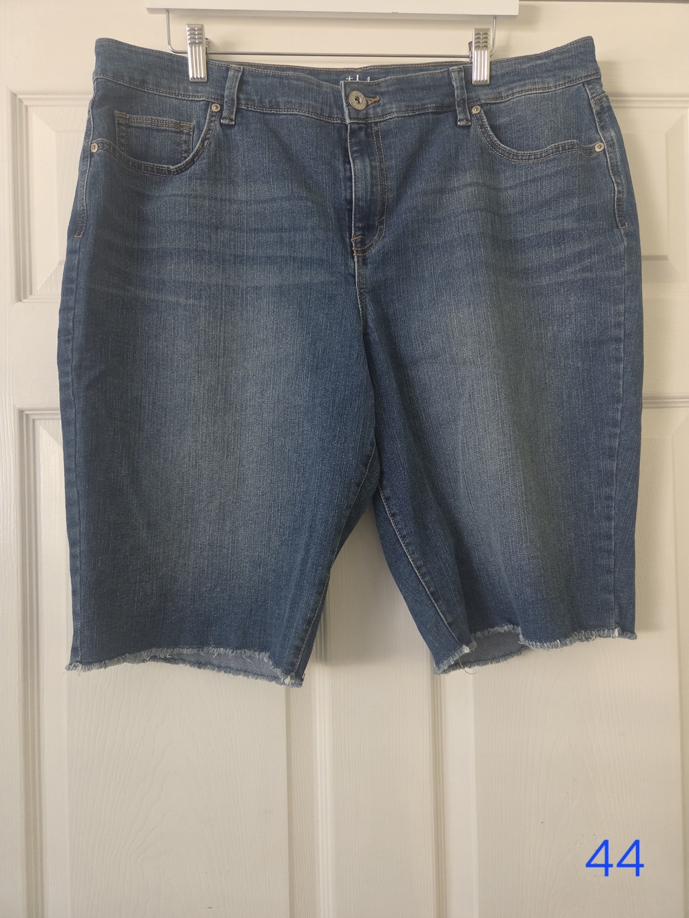 Style & Co. Blue Denim Bermuda Shorts Women's 18